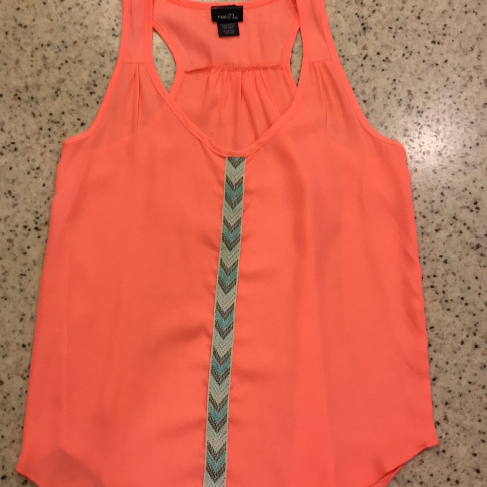 Rue 21 Top